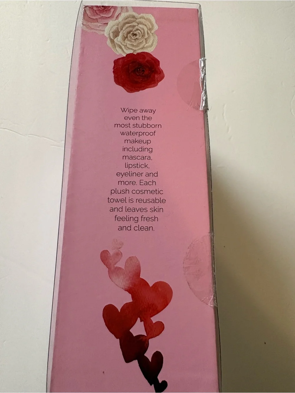 Makeup Remover Towels - Assorted Pink & Red Set